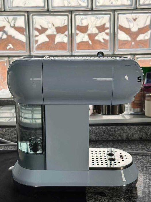 Máquina de café expresso SMEG azul
