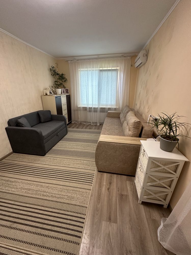 Продам! 1 комнатную квартиру Песочин(Надия)