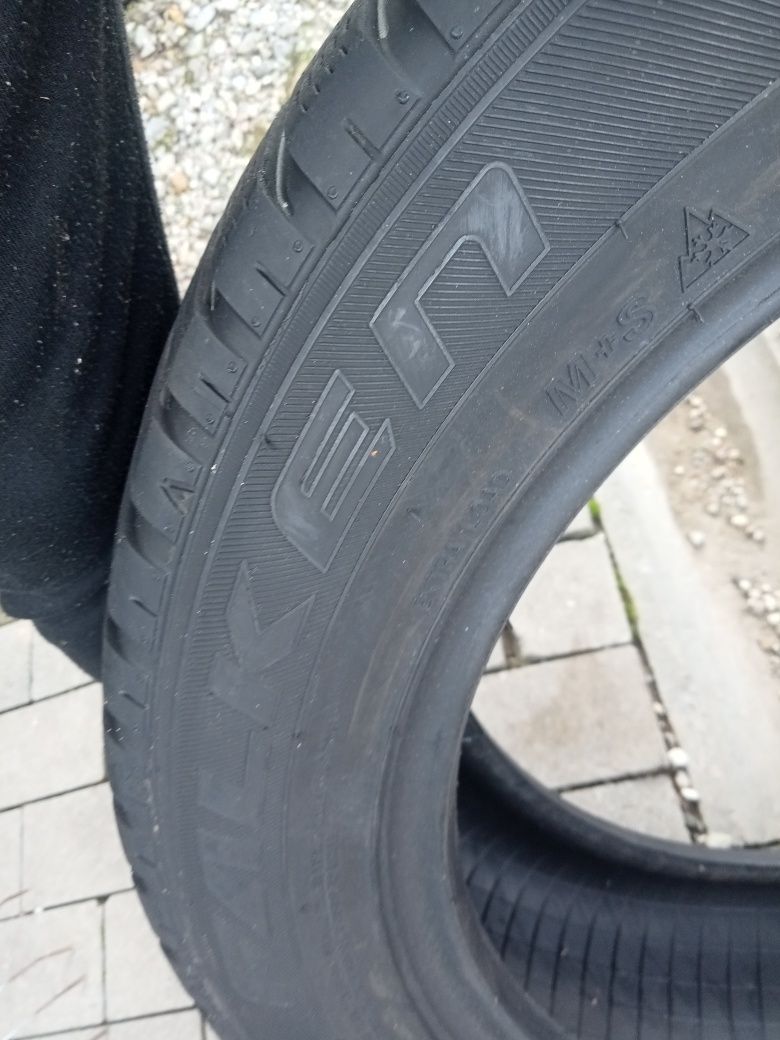 2x Opony Używane 215/55R17 Całoroczne Falken