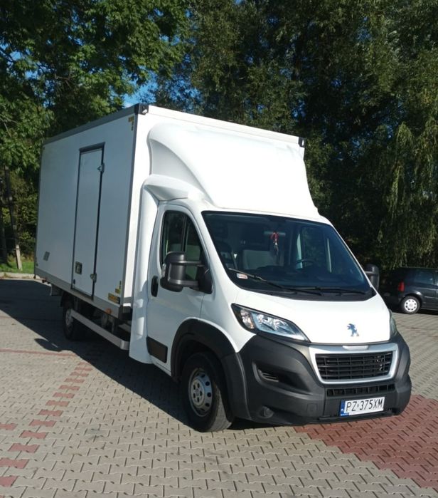 Peugeot boxer 2.0 HDI salon 1 właściciel serwis  izoterma kontener 8 e
