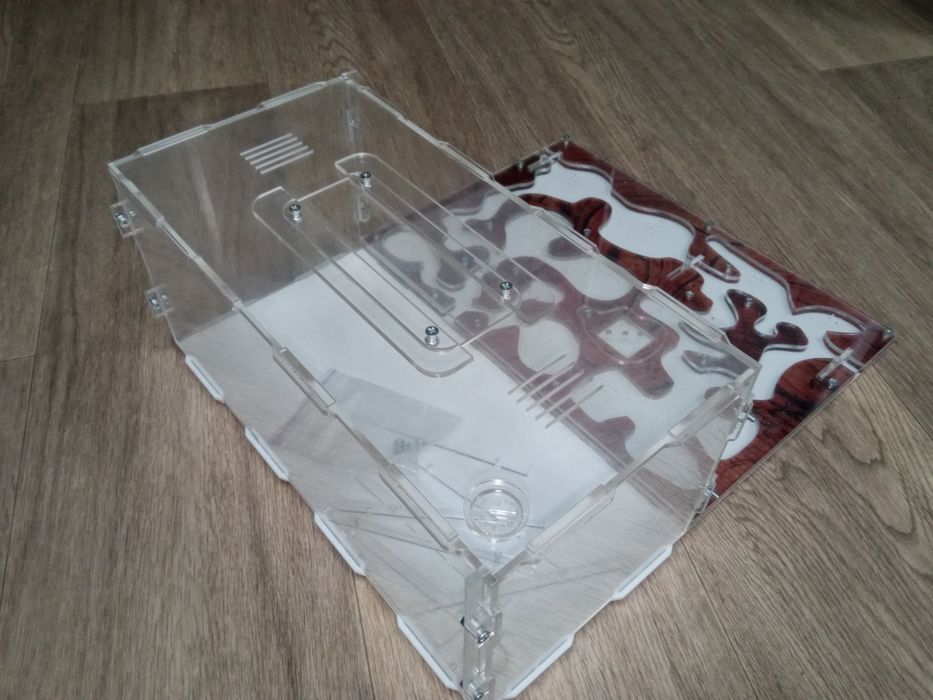 мурашина ферма (велика)