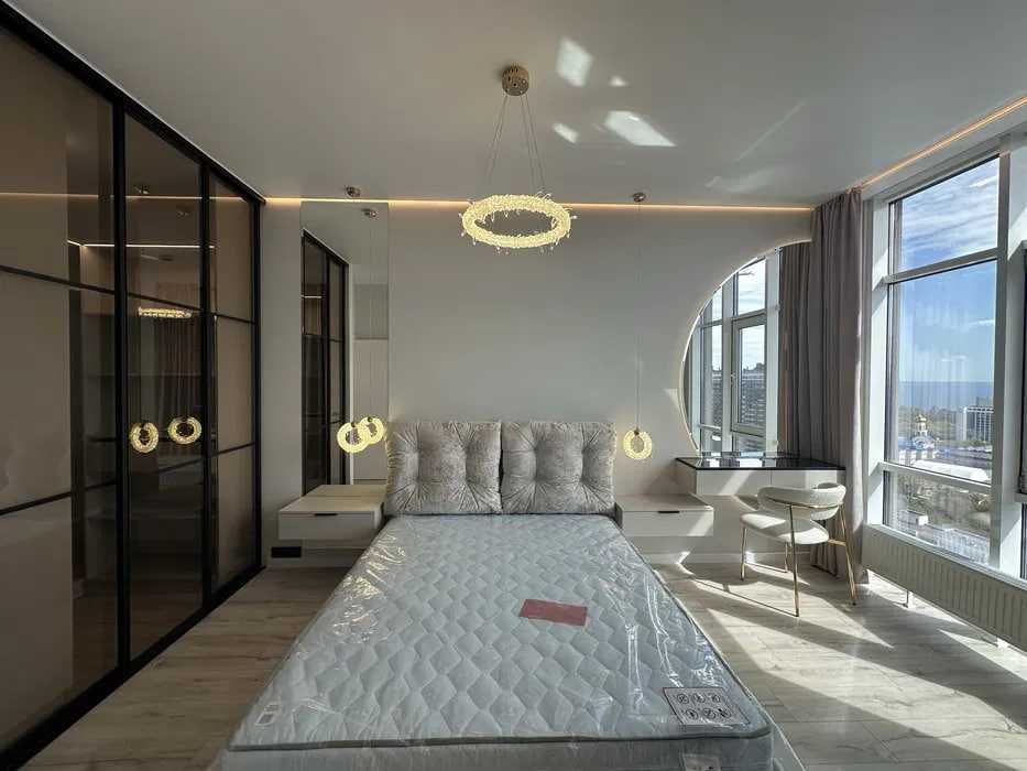 продам шикарную квартиру в Аркадии