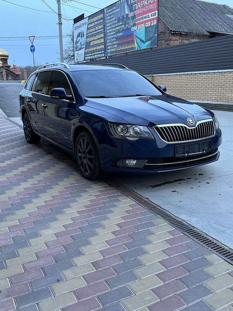 Skoda Superb Combi Eleganse 4x4