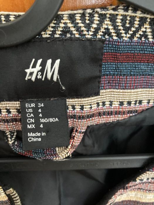 Casaco H&M Boho Pouco Usado