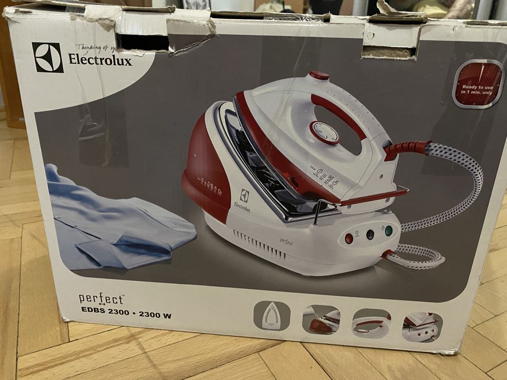 Праска з парогенератором ELECTROLUX EDBS 2300