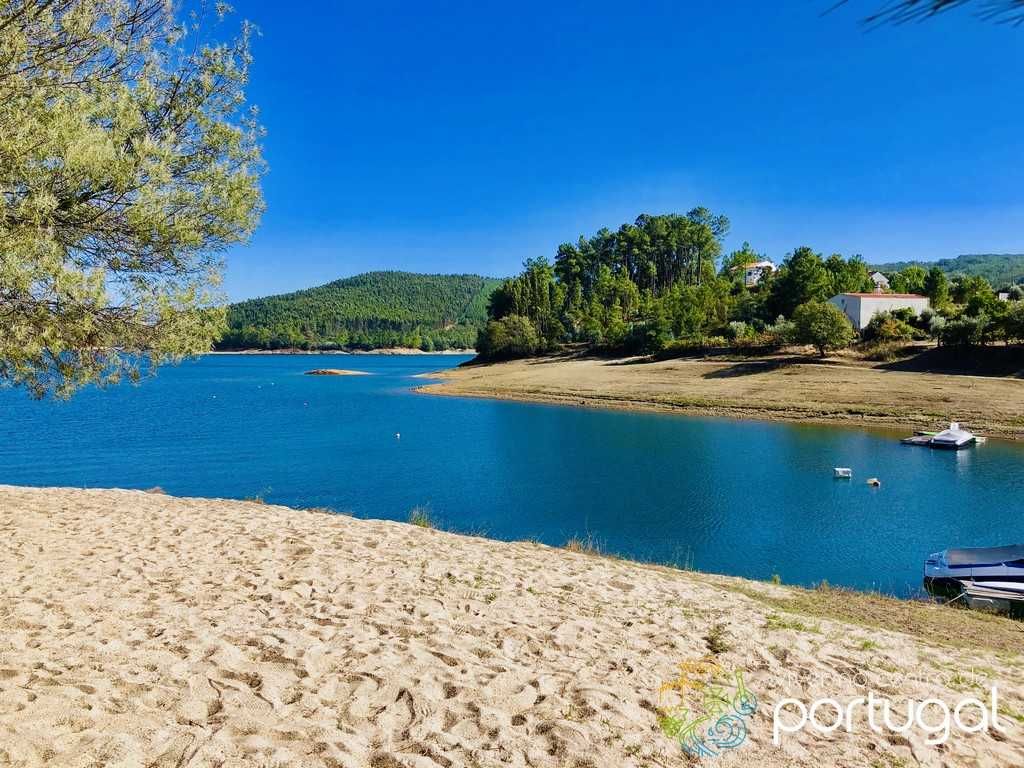 Ferias 2 a 9 AGOSTO - Villa 4 quartos piscina privada -Castelo de Bode
