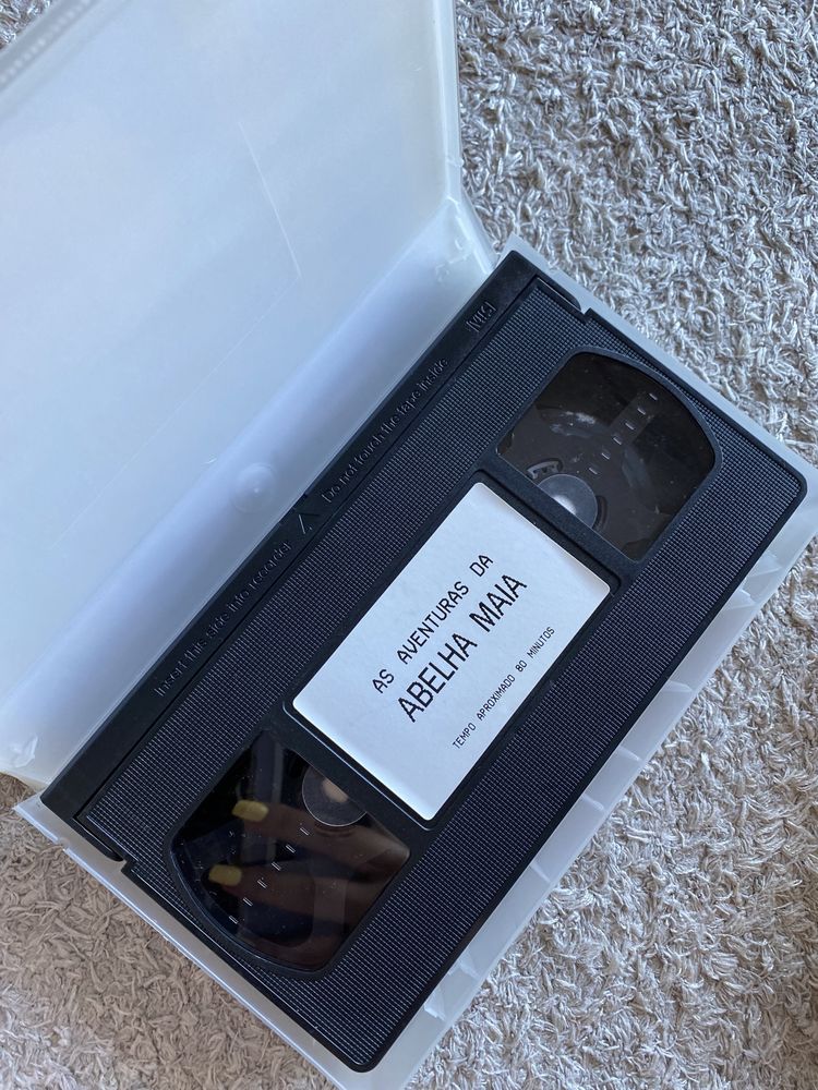 2 Cassetes VHS Abelha Maia