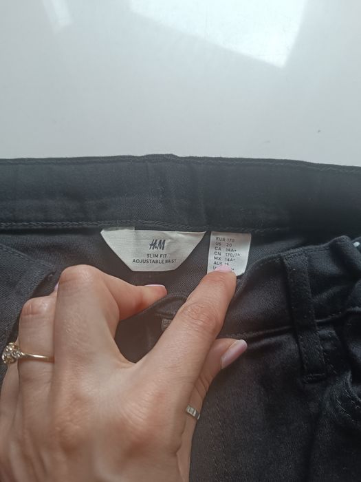 Czarne spodnie H&M r. 170