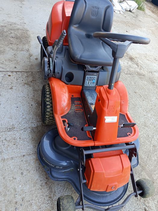 Husqvarna R16c kosisko na 3 noże