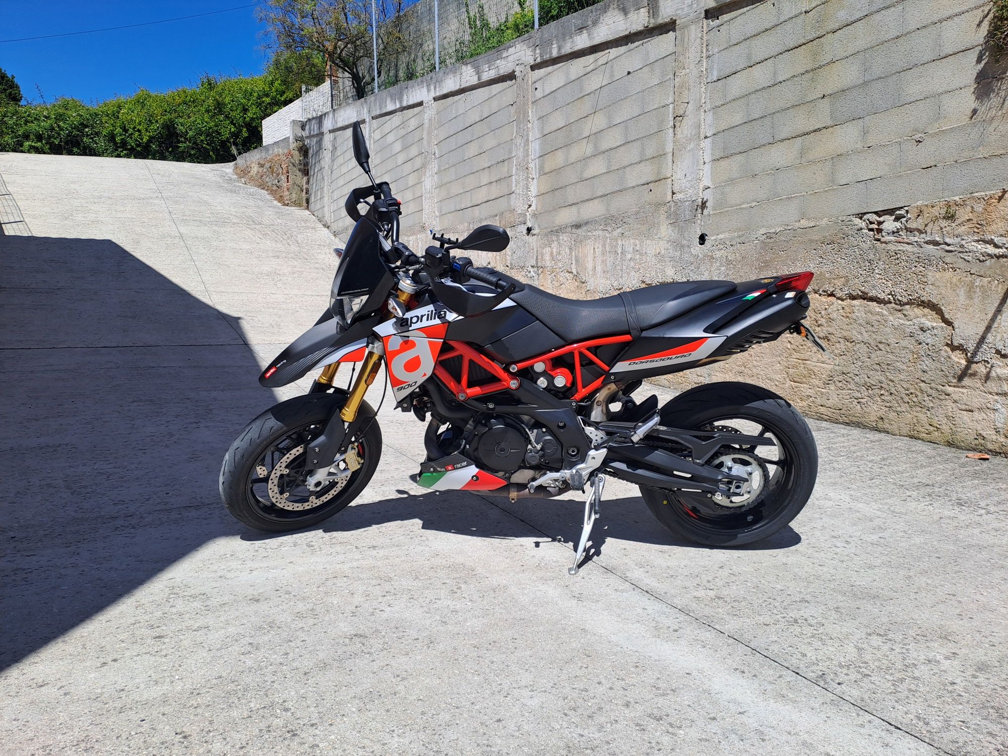 Moto aprilia Dorsomundo