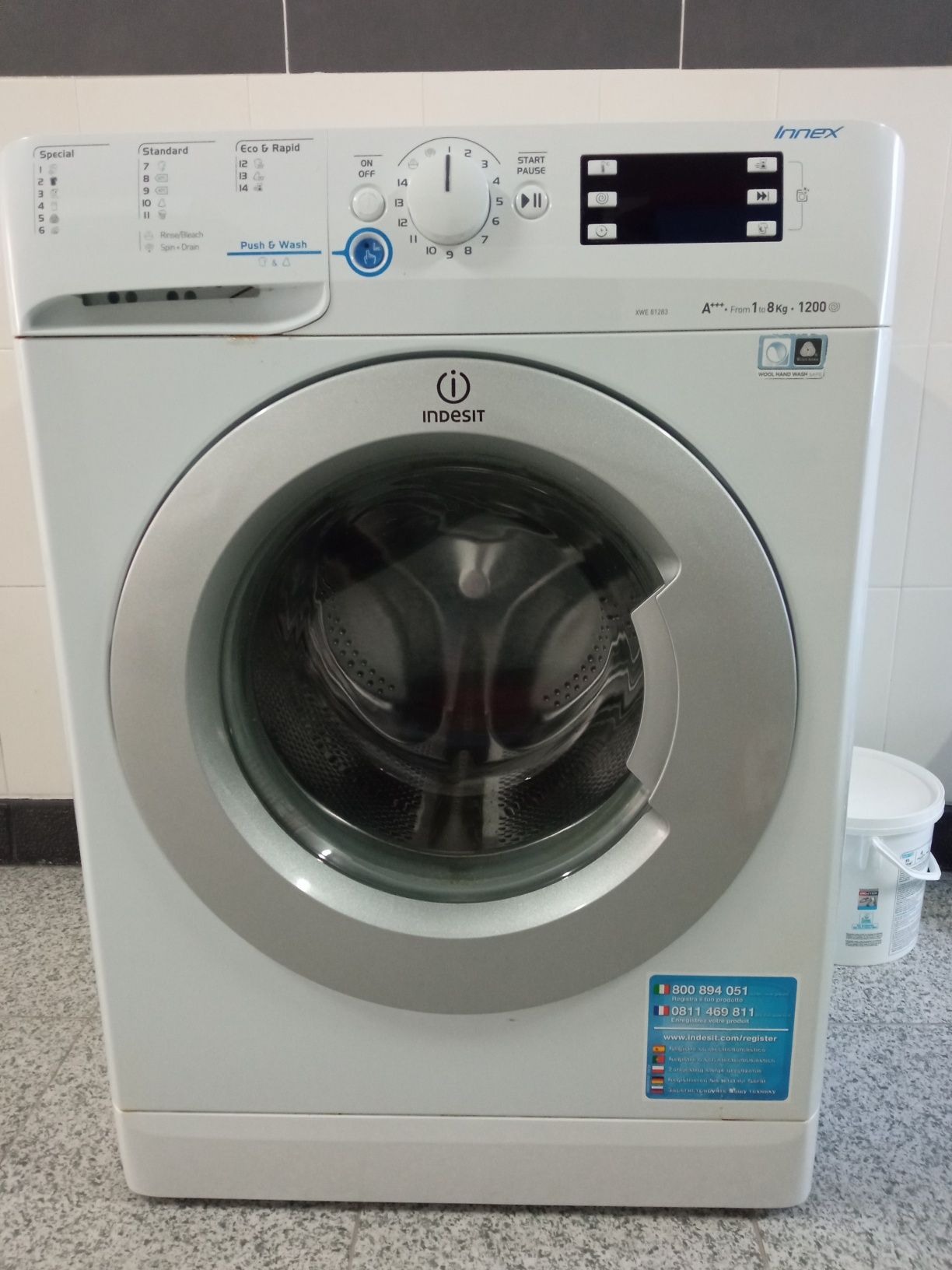 Máquina de lavar roupa Indesit