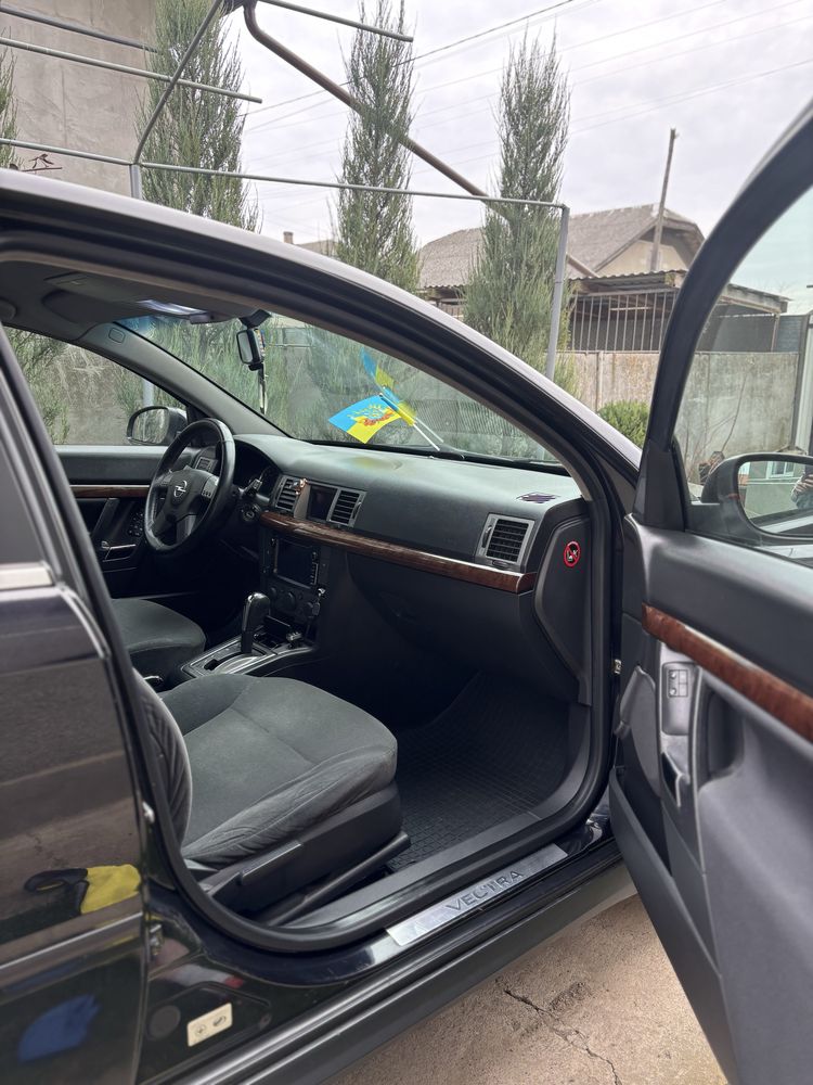Opel Vectra 2004