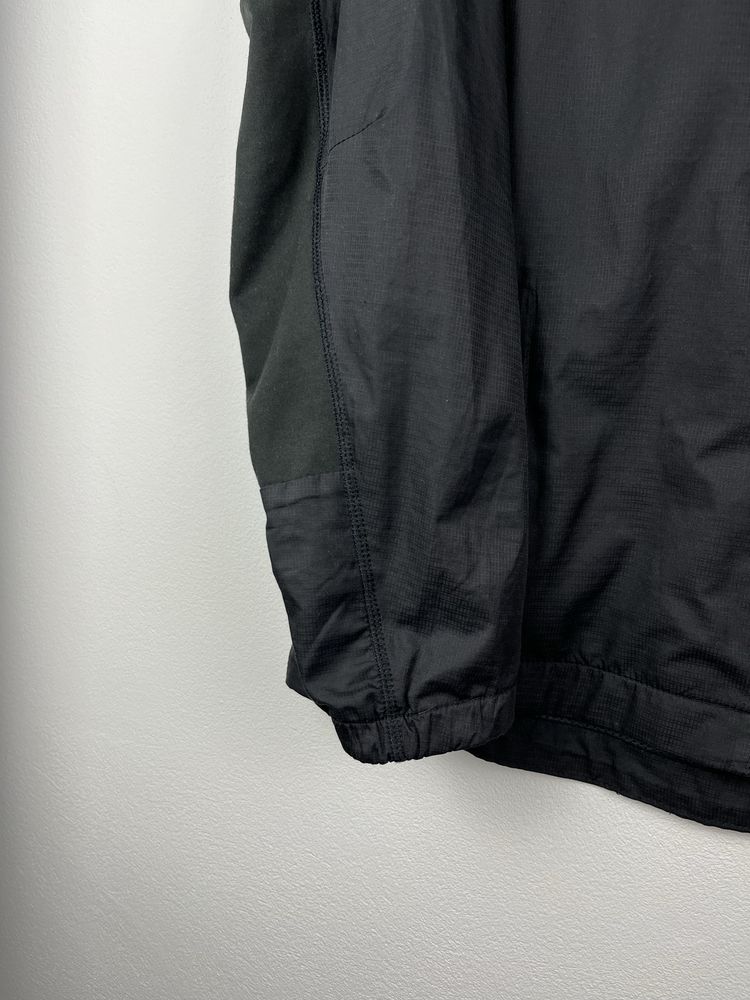 Czarna kurtka sportowa watrówka męska Helly Hansen rozmiar M fit L