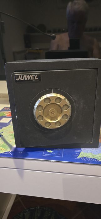 Cofre juwel mecânico pequeno