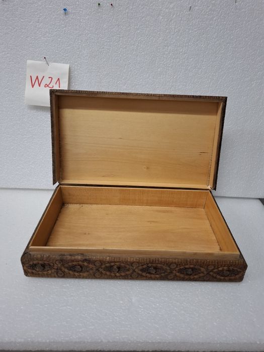 Szkatułka drewniana vintage