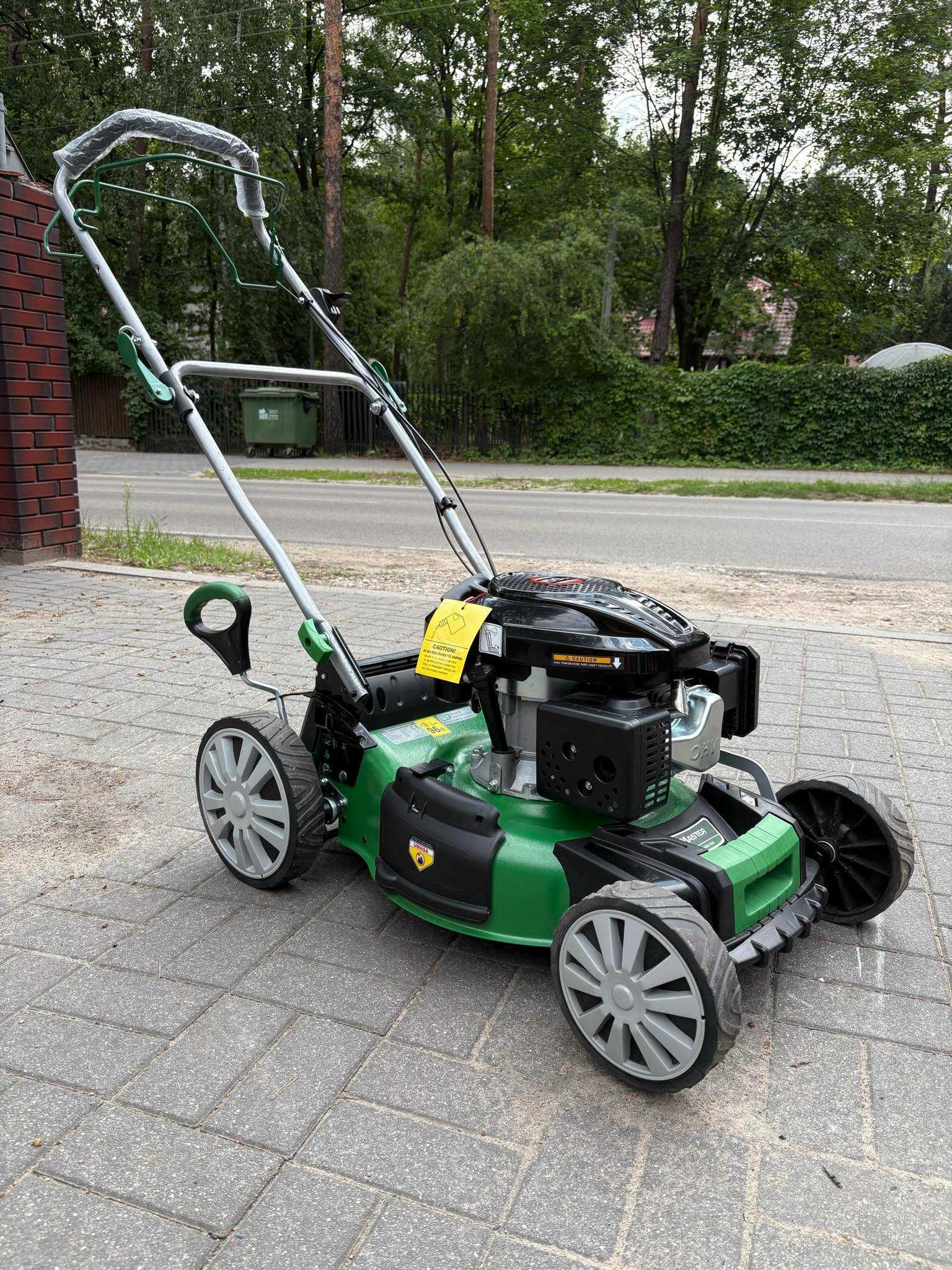 Kosiarka spalinowa Mastercut 46 cm – 4w1, z napędem, silnik Loncin