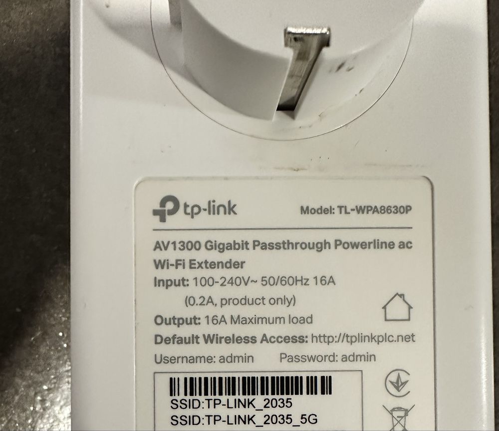 Kit AV1300 Tp-Link Wi-Fi Powerline TL-WPA8630P + TL-PA8010P