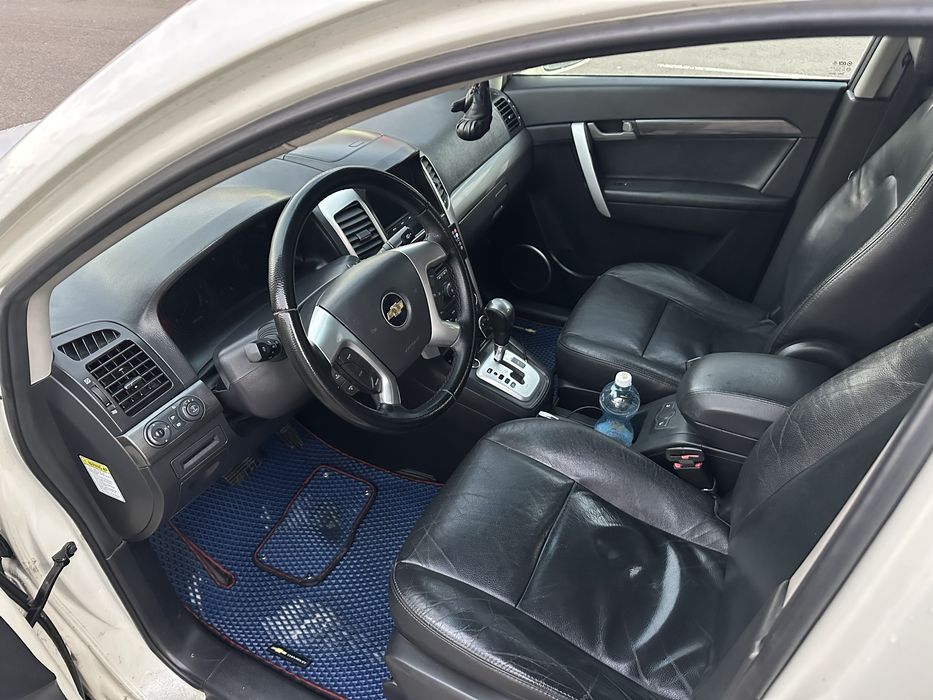 Chevrolet Captiva 2010 року 2.0 d повний привід