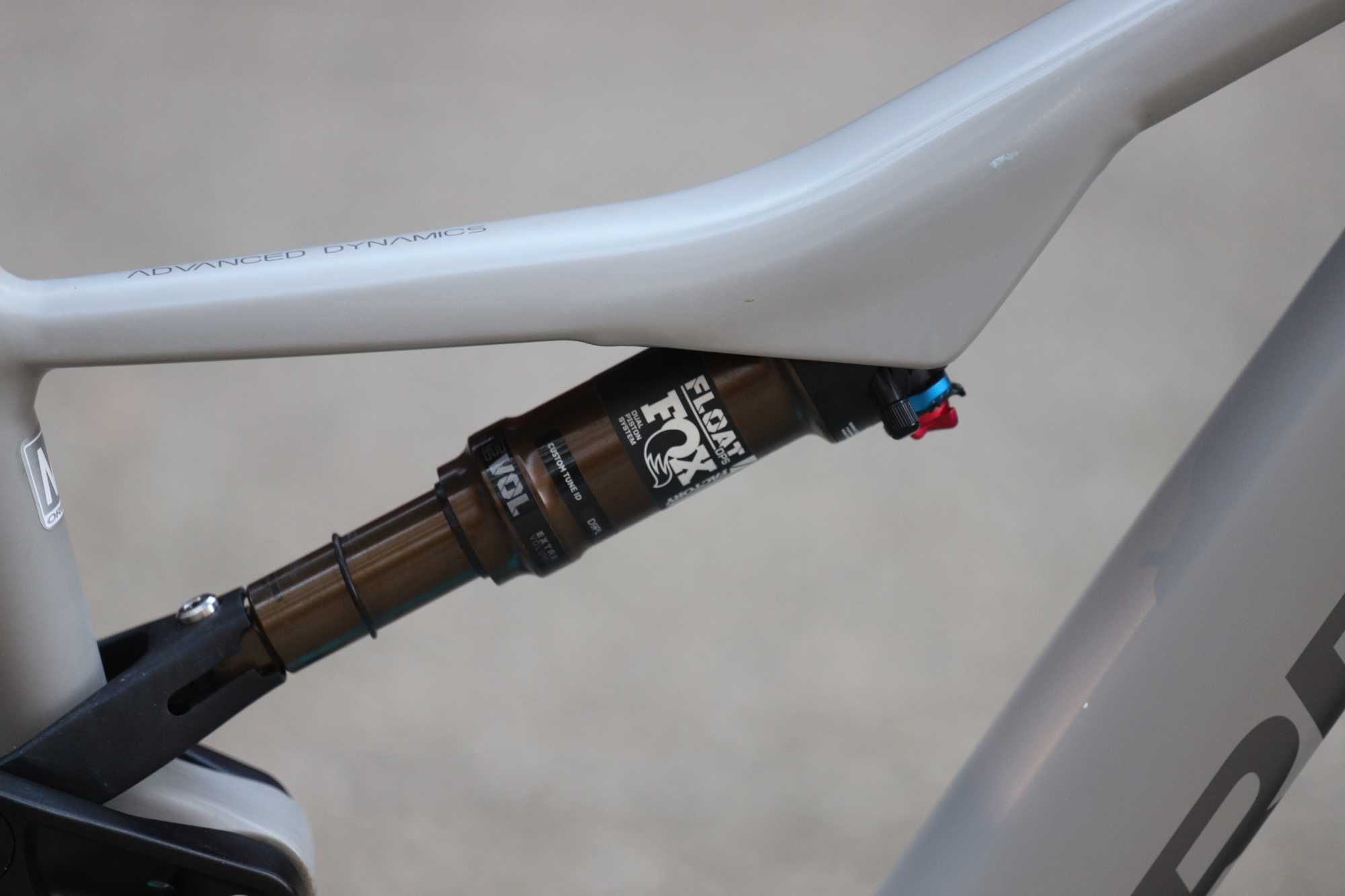 e-Bike ORBEA Rise H10 em estado impecável (bateria 540Wh) - tam. M