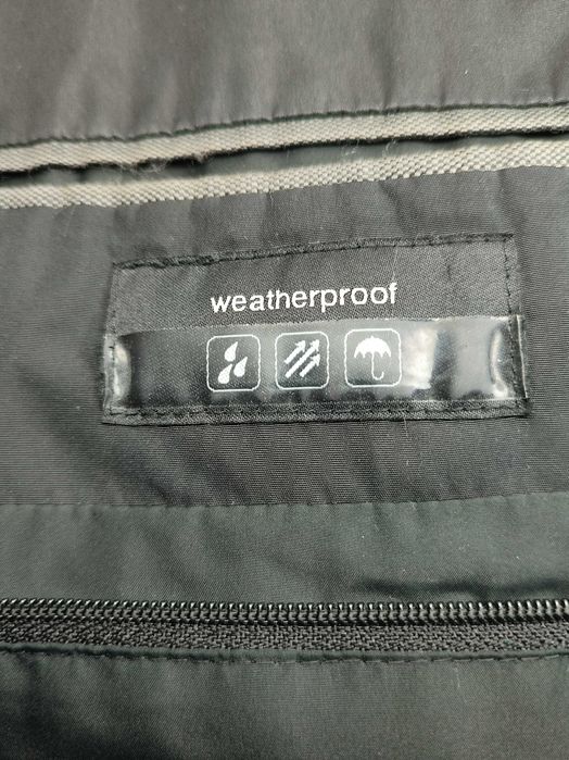 Чоловічий плащ-пальто Hugo Boss Weatherproof ваш неперевершений стиль