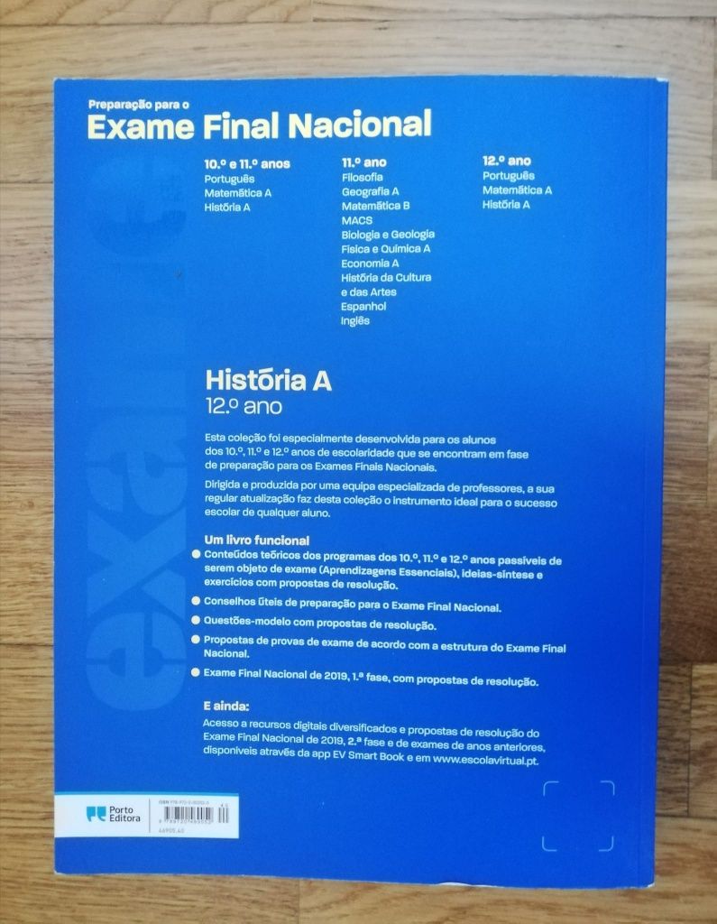 Livro exames 12 ano, preparação para exame final História A.