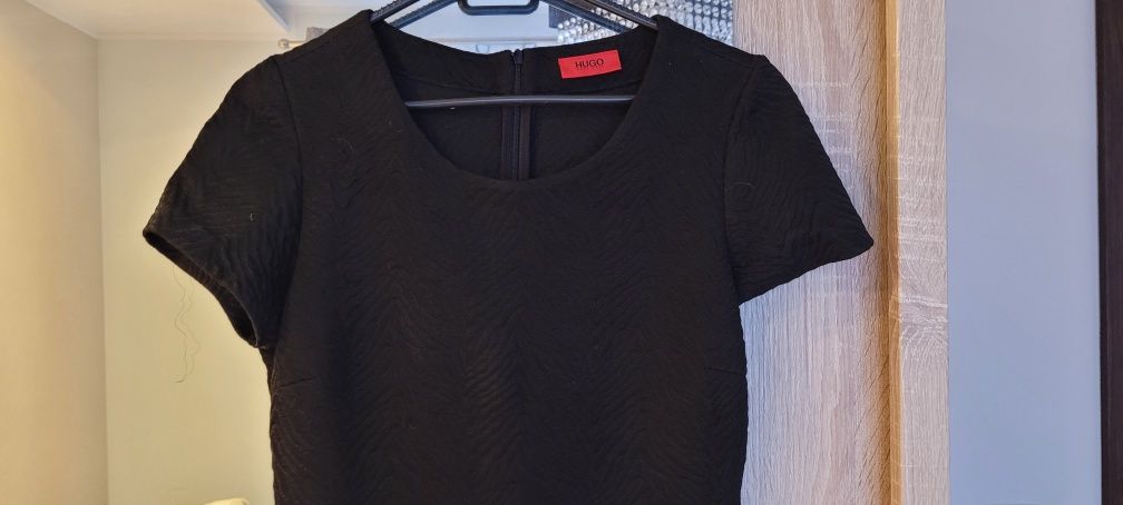 Sukienka Hugo Boss czarna XS