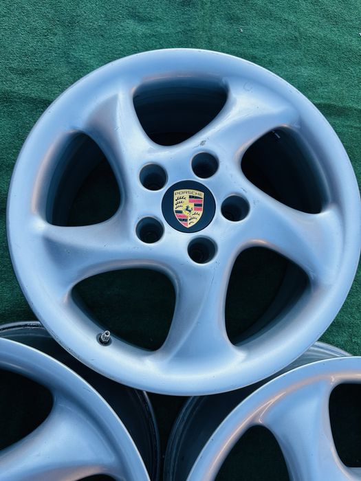 Диски різноширокі 5/130 R18 Porshe