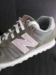 New Balance. 38.5
