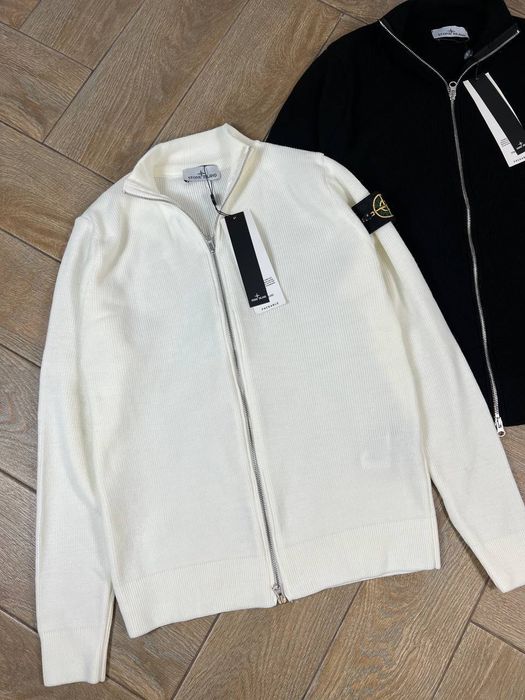 Зіпка Stone island