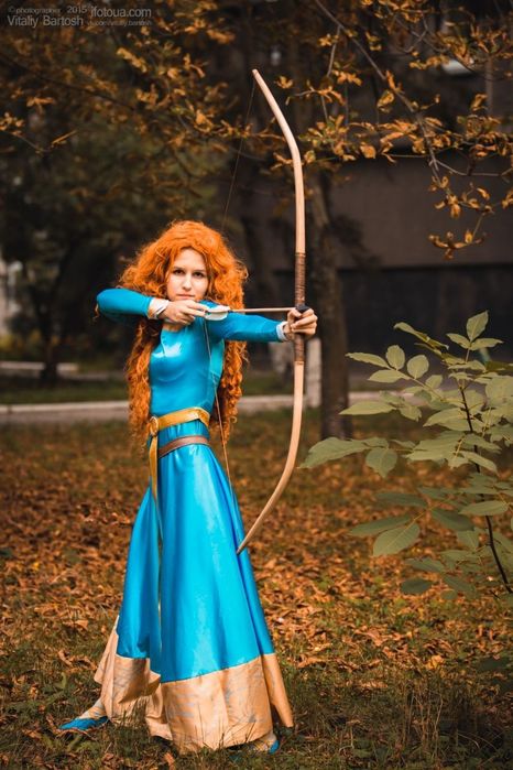 Косплей принцесса Мерида дисней