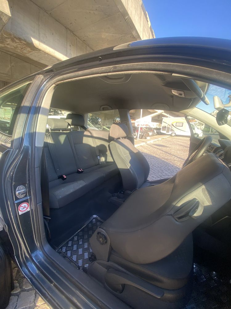 VW Polo IV 1.2 a gasolina 64cv 2004