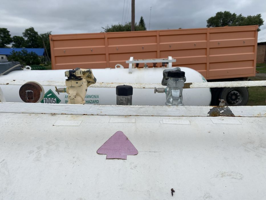 Продам польові ємності для аміаку