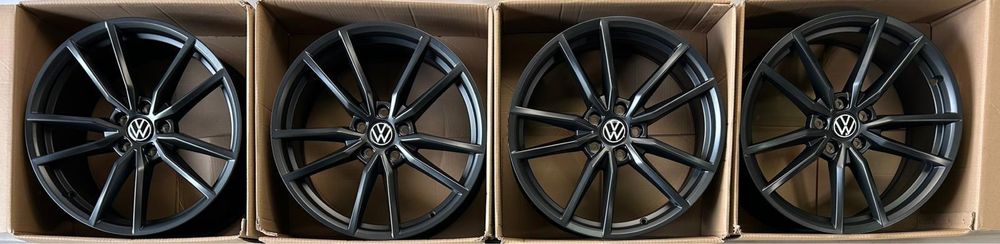 Nowe oryginalne felgi VW Pretoria 19 x 8j ET44 Golf Passat okazja