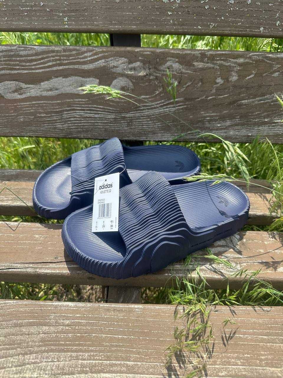 Адідас шльопанці Adilette 22 нові кольори