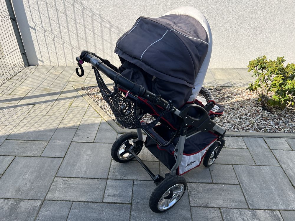 Ładny wózek dziecięcy 3w1 Bergsteiger Capri