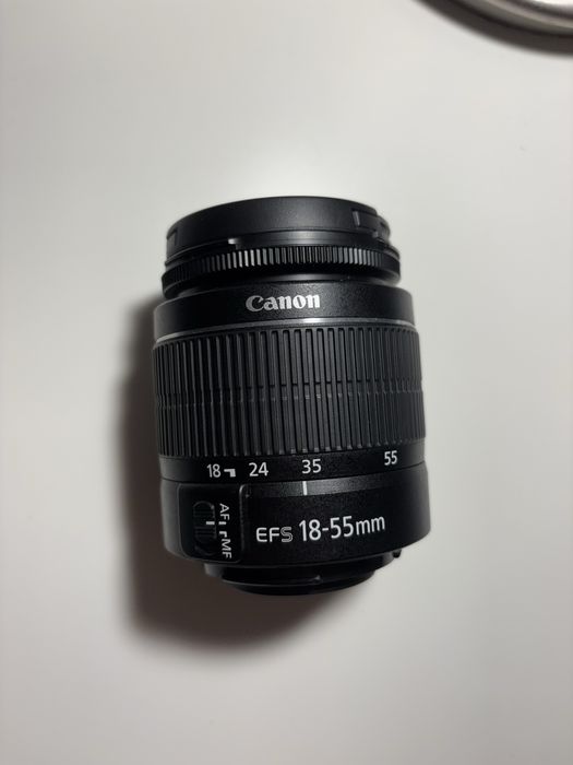 Canon EFS 18-55mm f3,5-5,6 obiektyw autofocus uniwersalny zoom