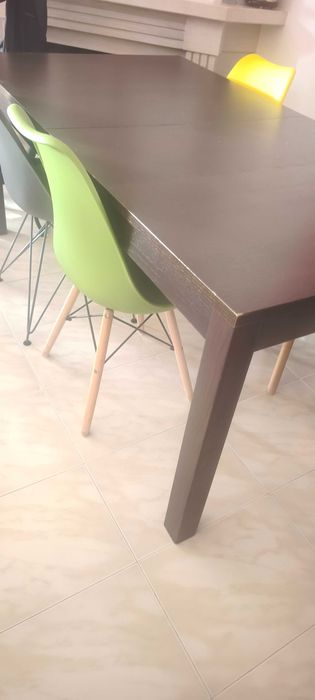 Mesa de jantar extensível