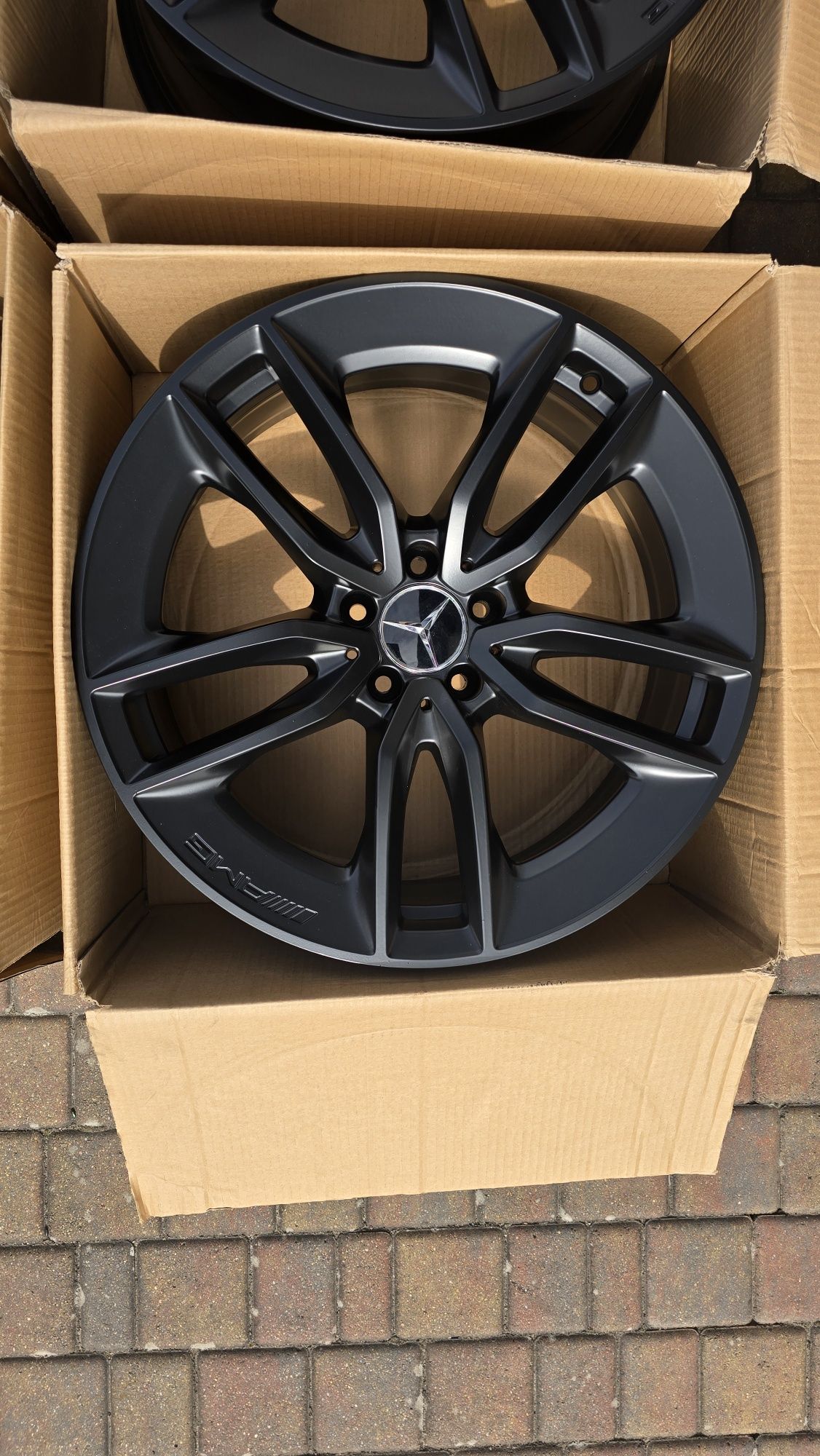 Komplet felg felgi Mercedes w213  w238 E43 E53  20" amg