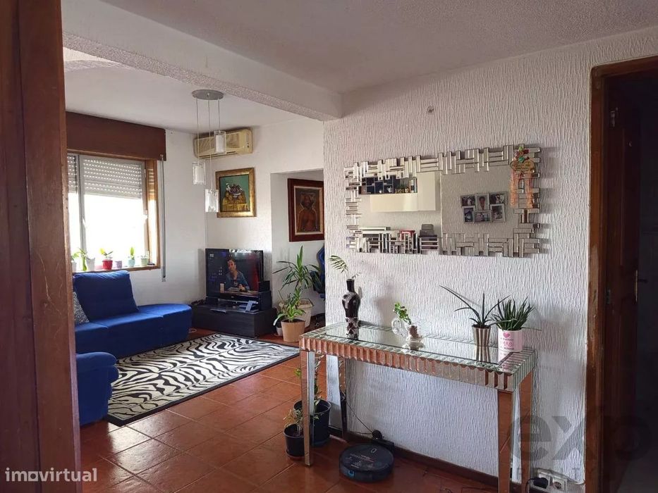 Apartamento T4 Miramar