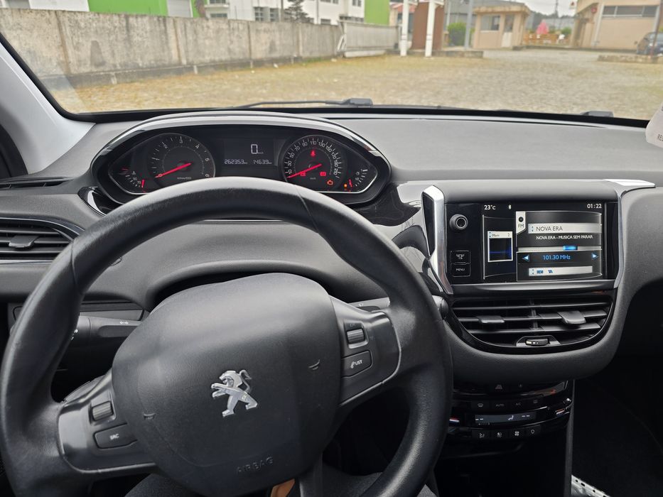 Peugeot 208 1.6 Hdi Comercial