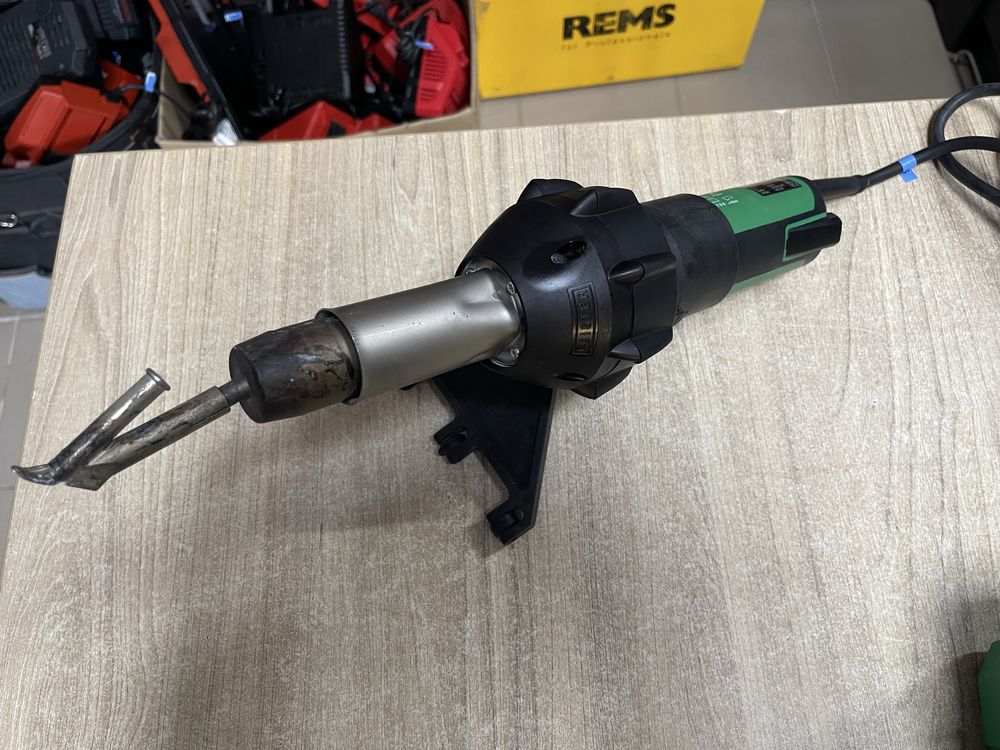 Leister Triac ST / зварювальний апарат гарячого повітря Ляйстер