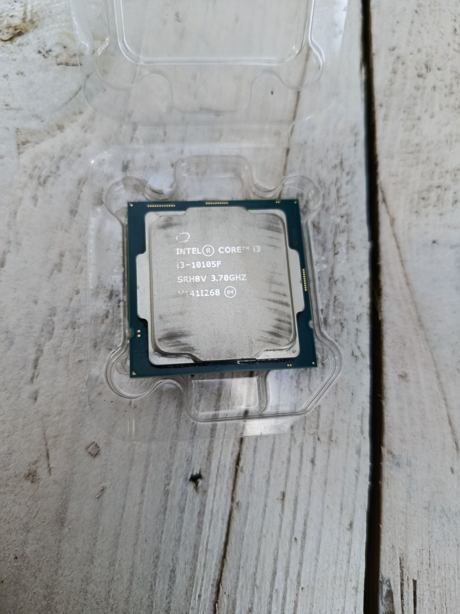 Intel core I3 10105f