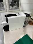 Ekspres kapsułkowy KRUPS-NESPRESSO Essenza Mini XN1101 Biały
