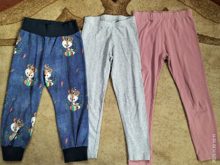 лот речей для дівчинки на 4 роки: лосіни, реглани, ціна за все