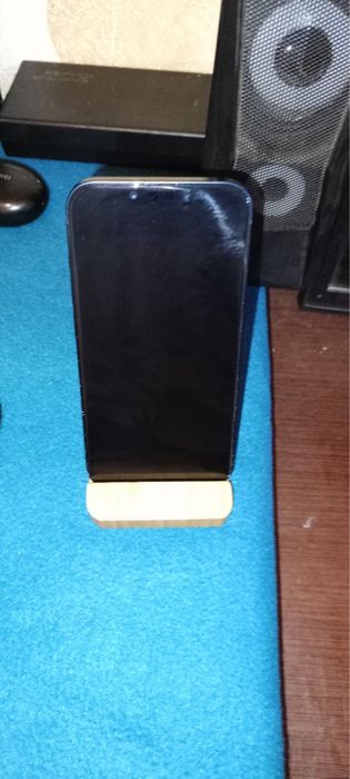 продам Iphone 13 в хорошем состоянии, на разбор