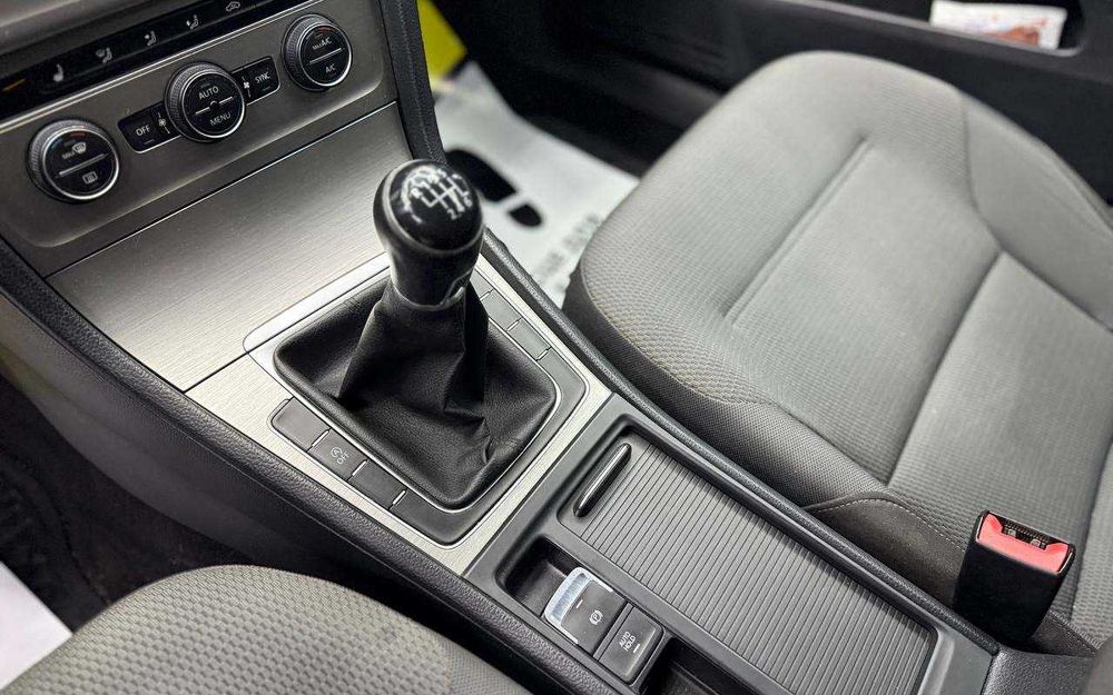 Volkswagen Golf 2014