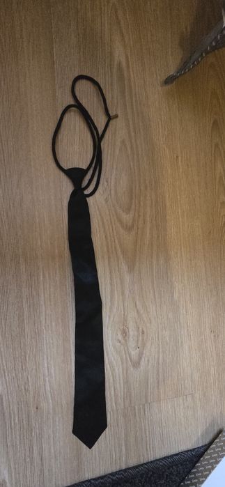 Krawat dla mlodziezy elegancki