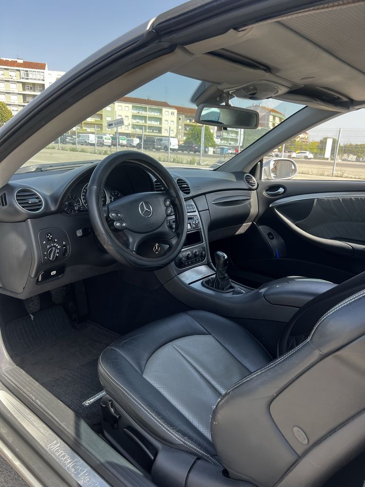 Mercedes CLK 200 Kompressor Cabrio Avantgarde