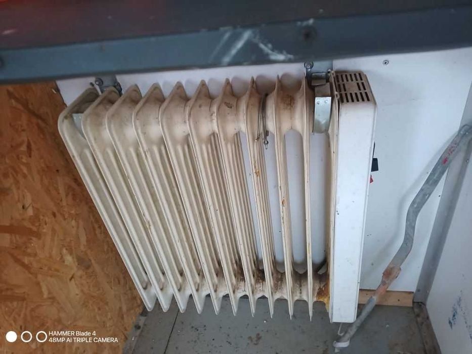 Barak budowlany samojezdny 8 osobowy z wyposażeniem