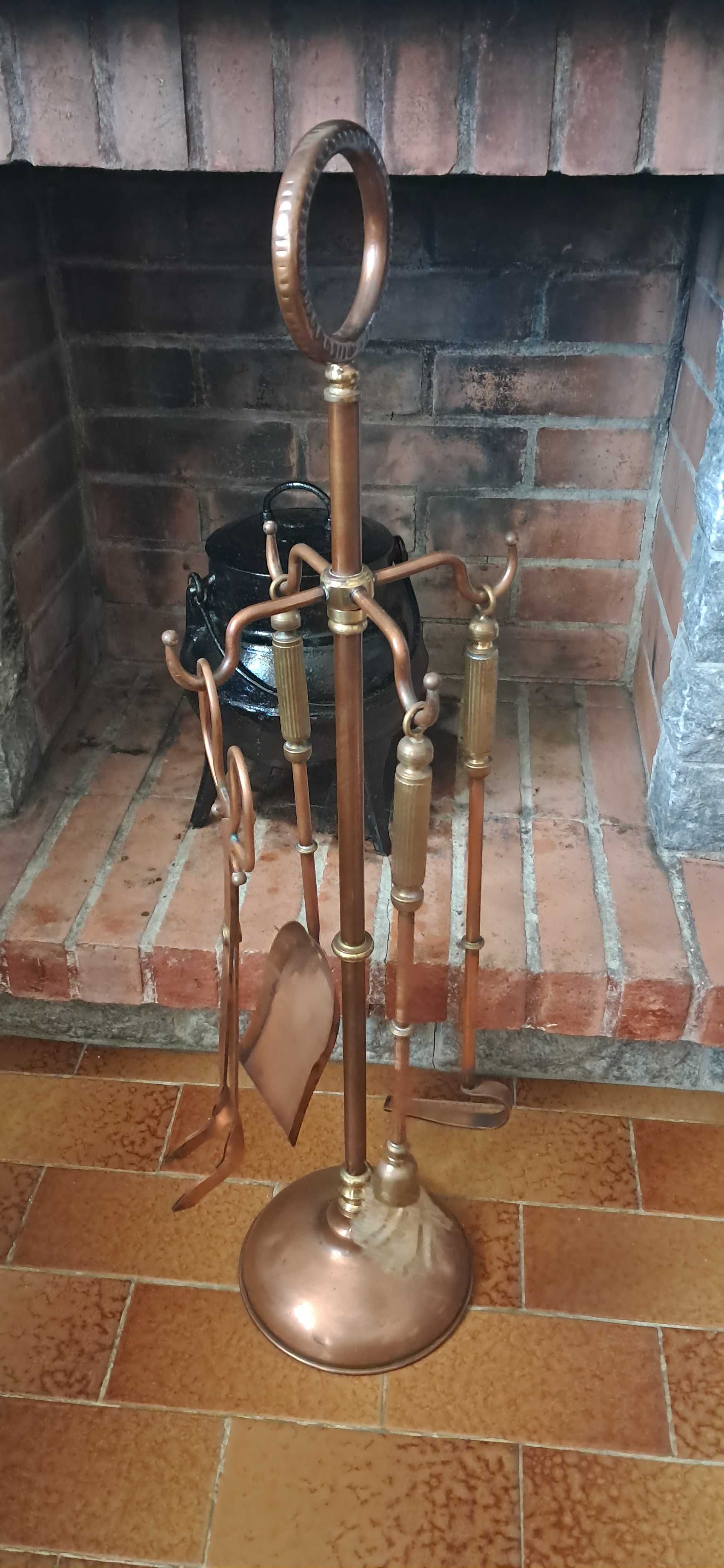 Utensilios para lareira